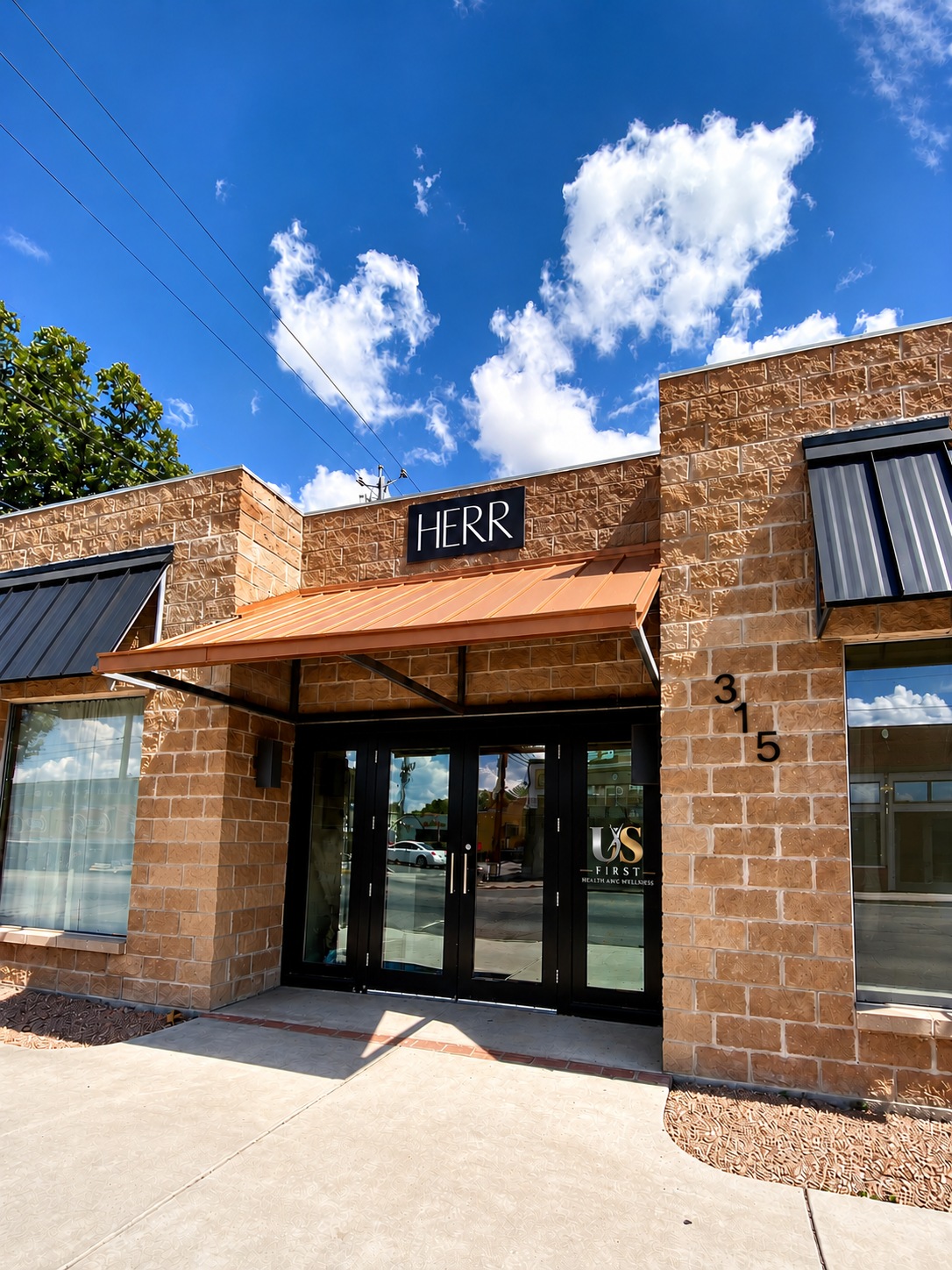 Exterior of Herr Beauty clinic in Seguin